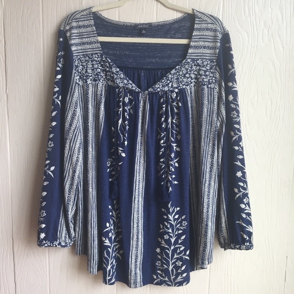 lucky brand live in love